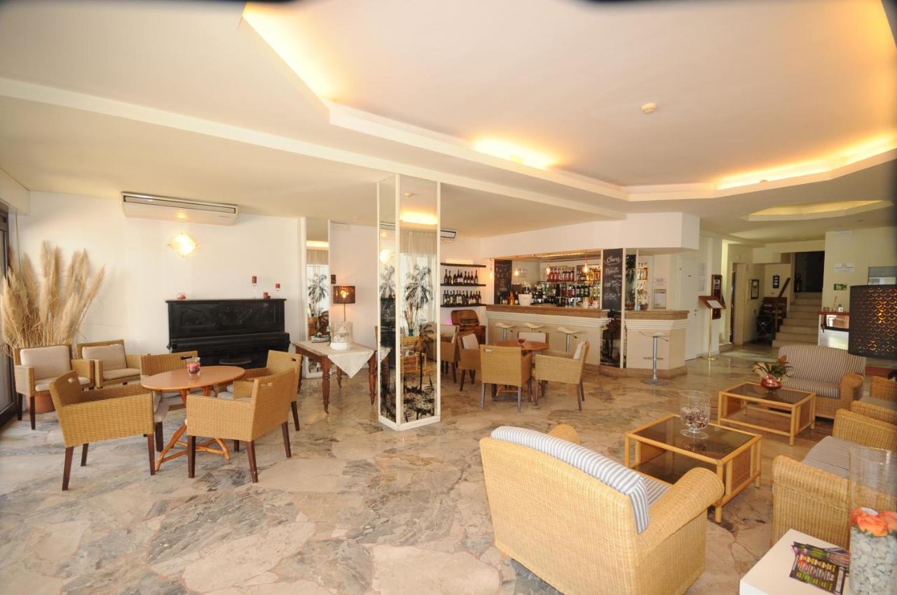 Hotel Avana Fronte Mare Riccione Exteriér fotografie